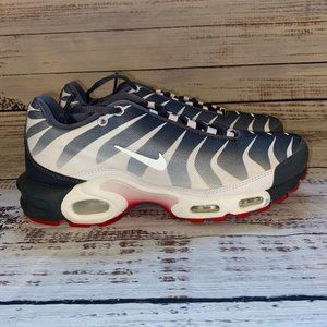 Nike Air Max Plus TN Mens Shoes 8.5  White Red Gray  Before The Bite AQ0237-100